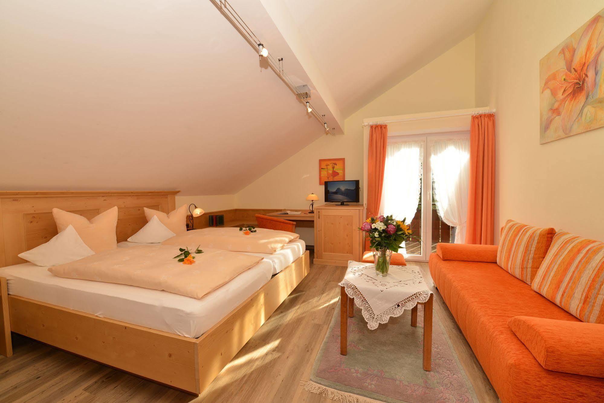 Hotel Adler Garni Hirschegg  Εξωτερικό φωτογραφία